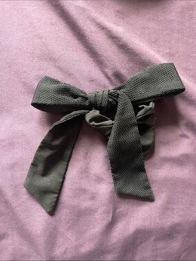 Nike Black Bow Hair Tie Scrunchie - Women Accessories